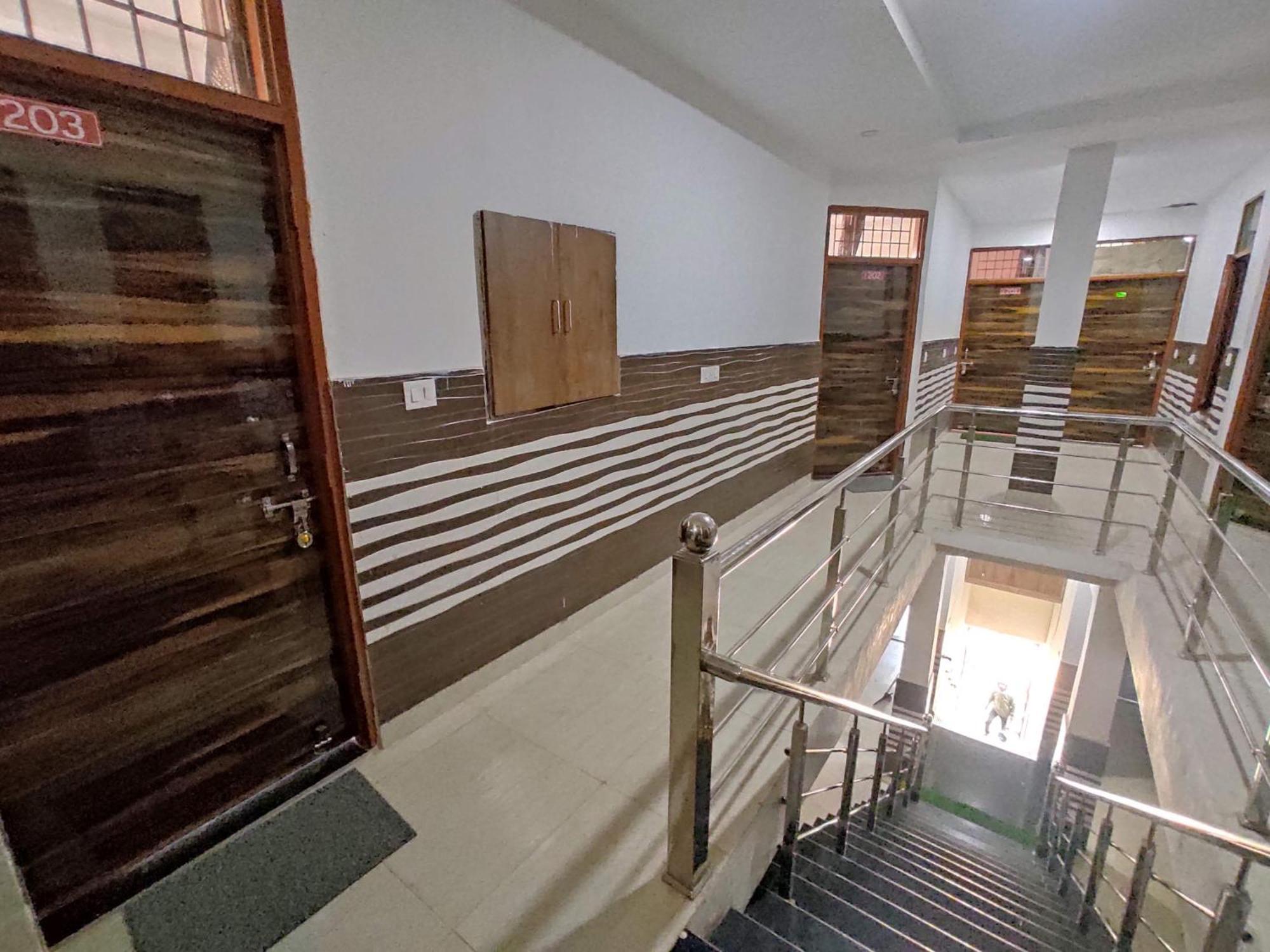 Hotel Yolo- Chandīgarh Extérieur photo