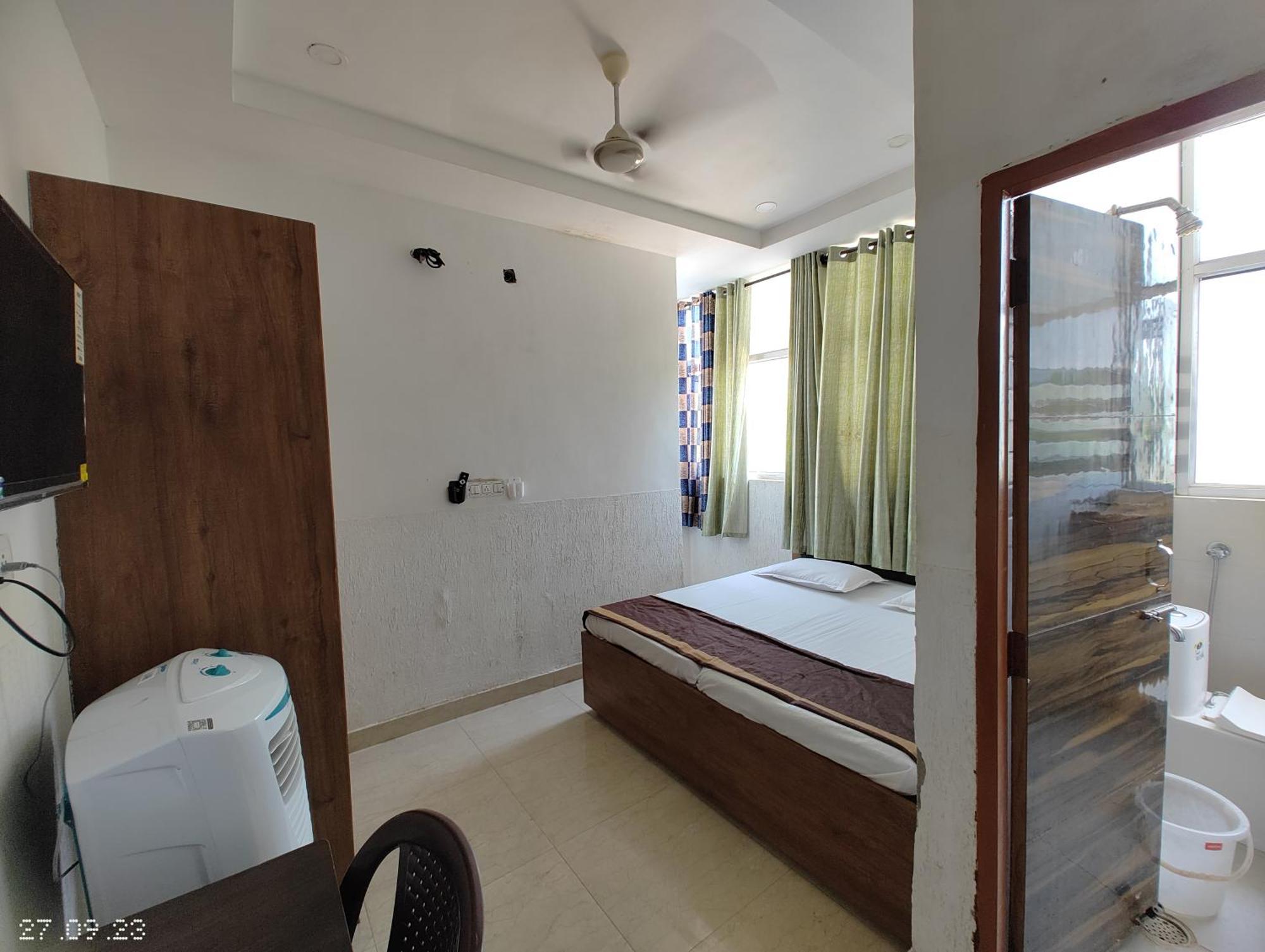 Hotel Yolo- Chandīgarh Extérieur photo