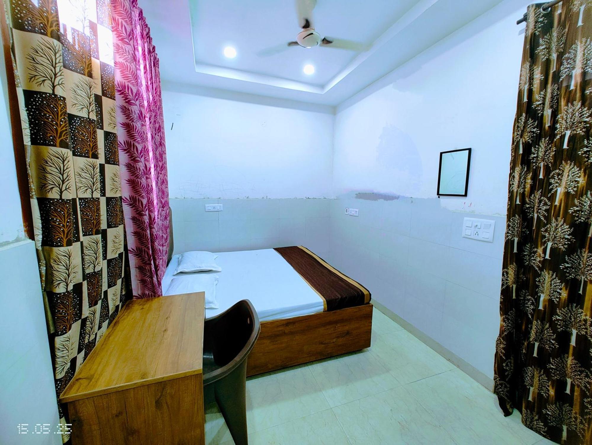 Hotel Yolo- Chandīgarh Extérieur photo