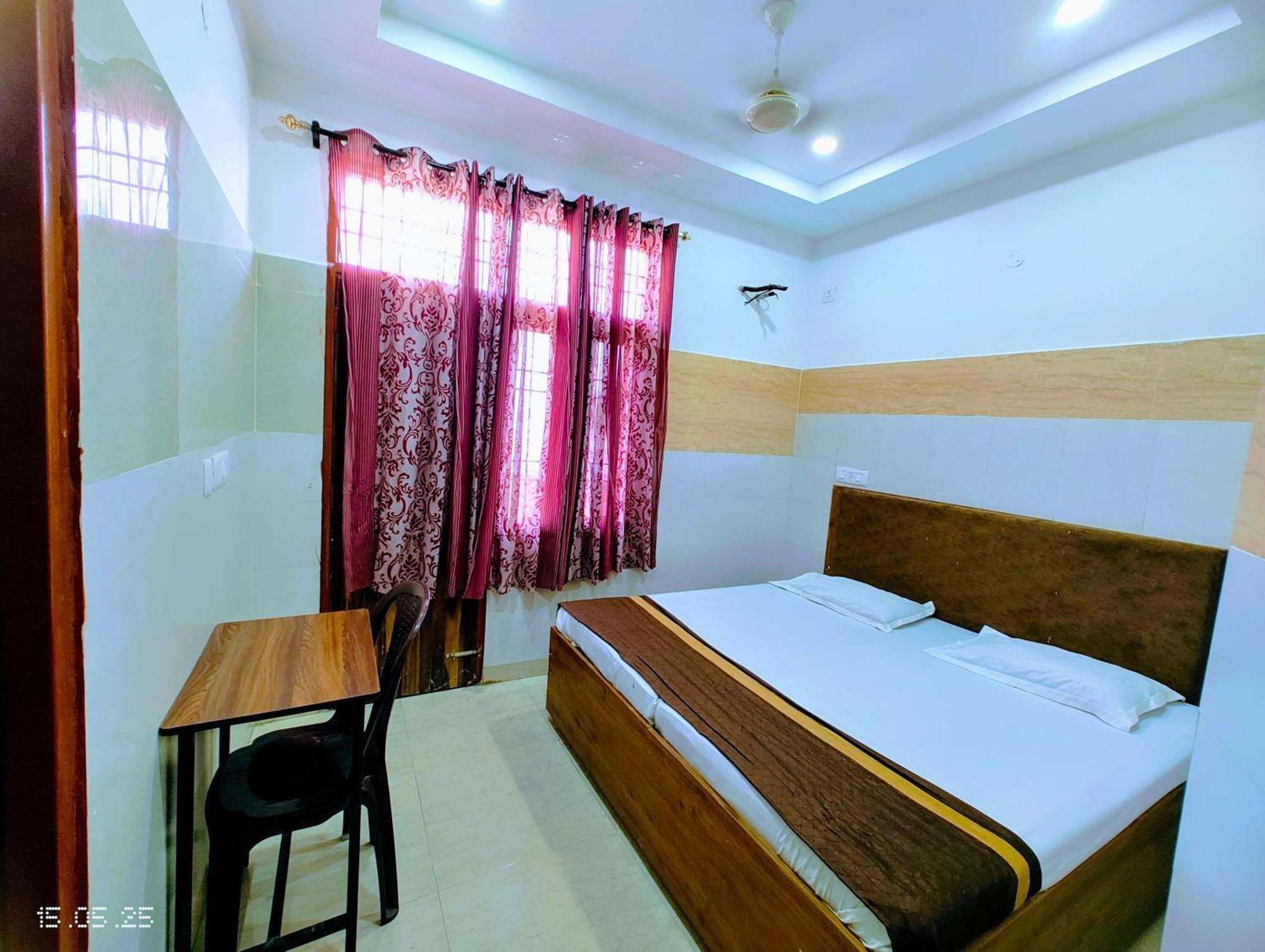 Hotel Yolo- Chandīgarh Extérieur photo