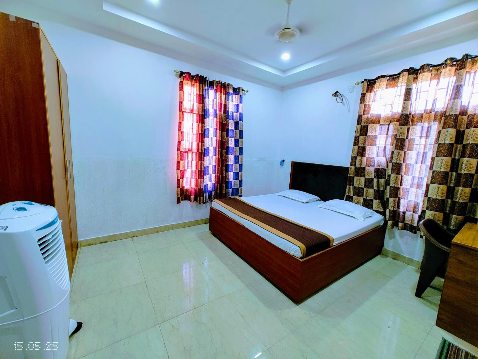 Hotel Yolo- Chandīgarh Extérieur photo