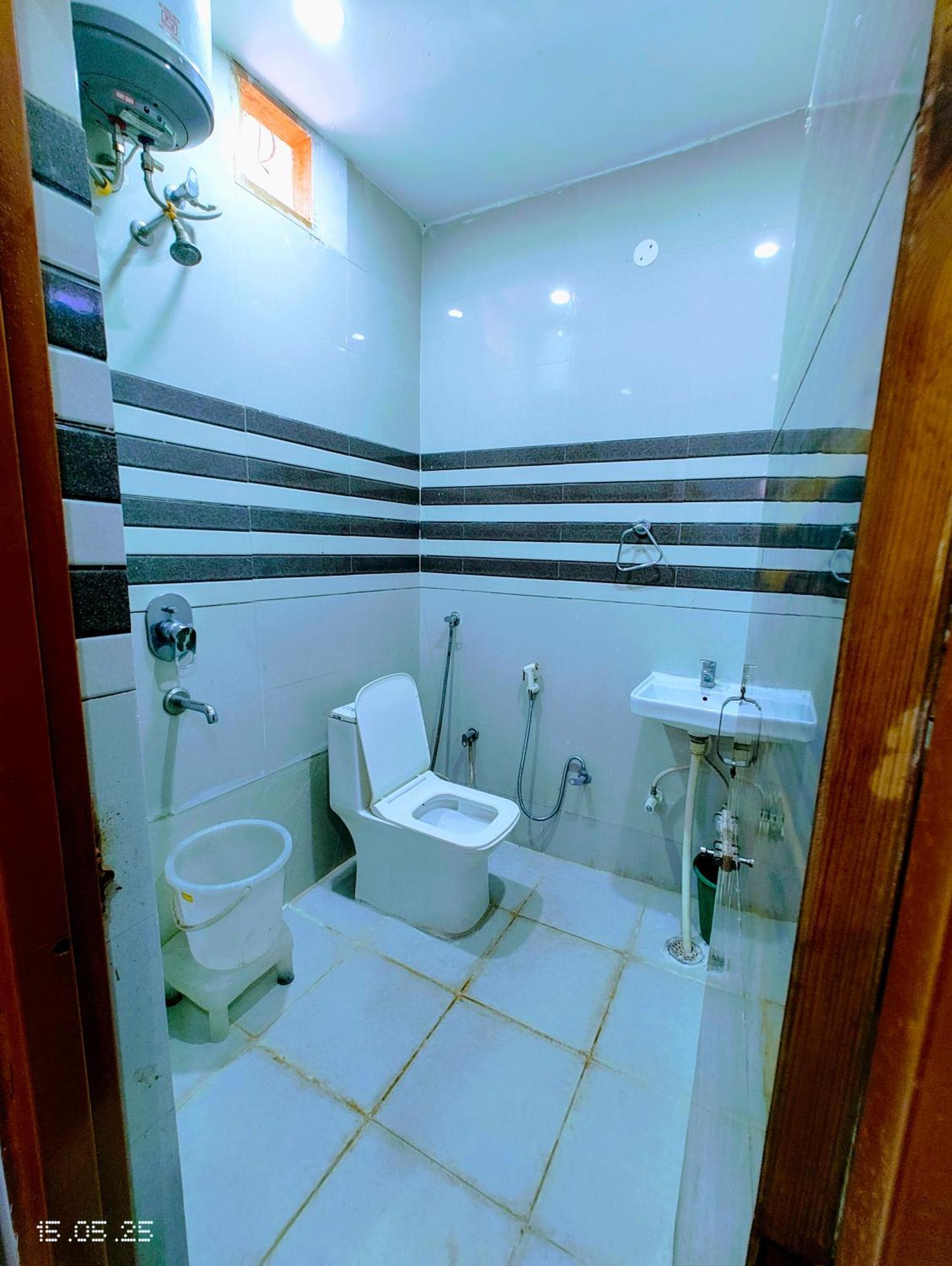 Hotel Yolo- Chandīgarh Extérieur photo