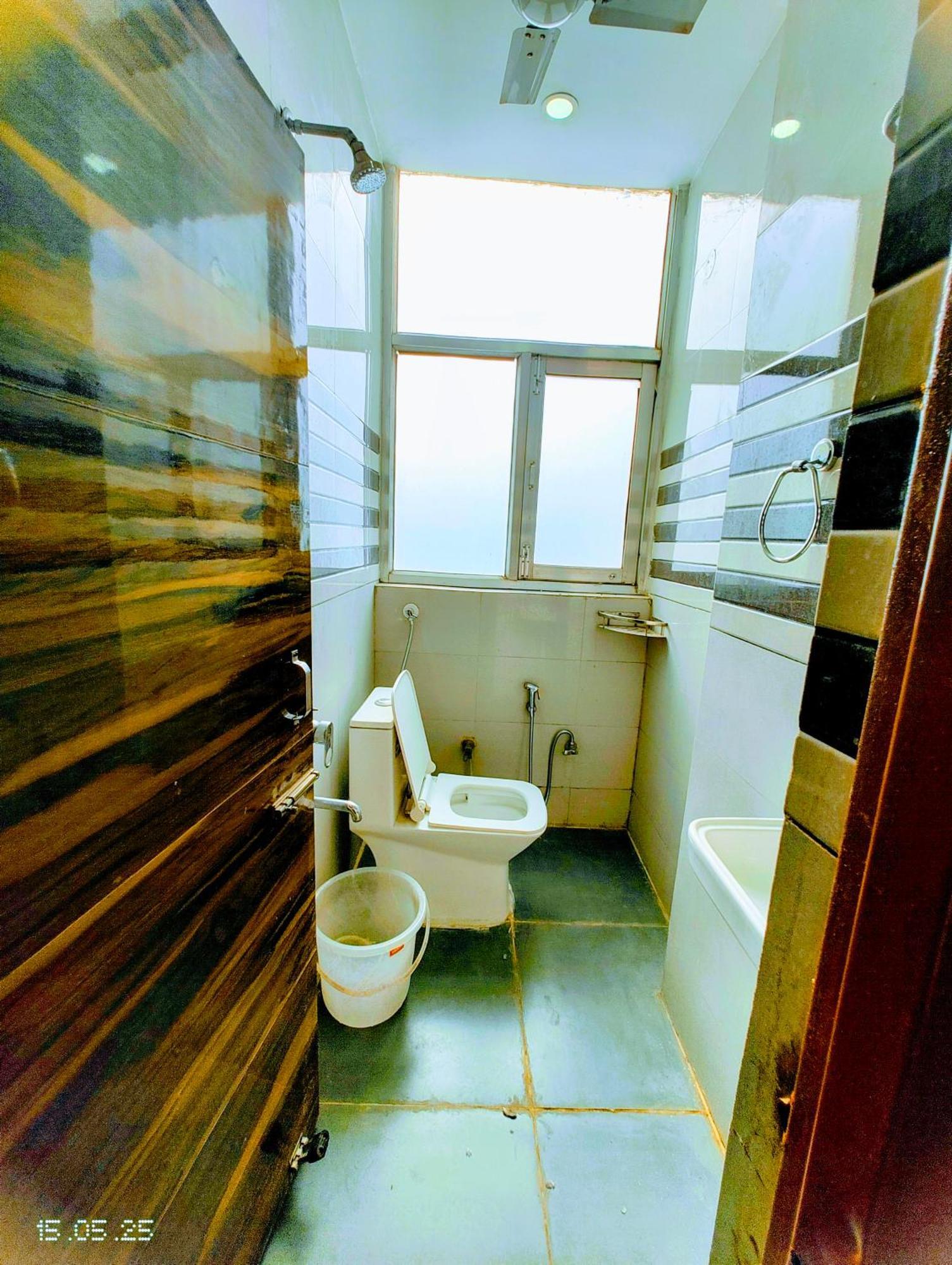 Hotel Yolo- Chandīgarh Extérieur photo