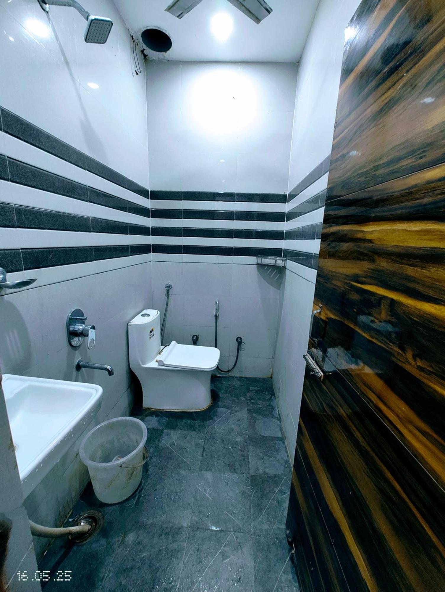 Hotel Yolo- Chandīgarh Extérieur photo